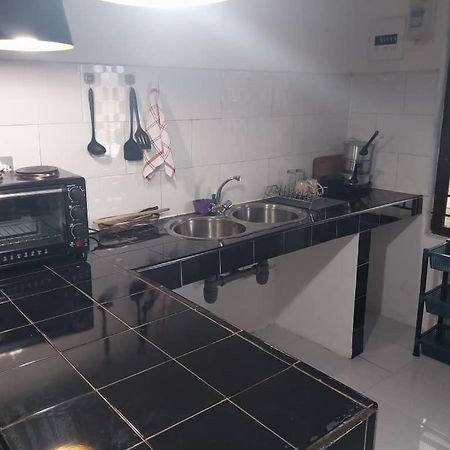 צ'ינגולה Emmrose Apartments מראה חיצוני תמונה